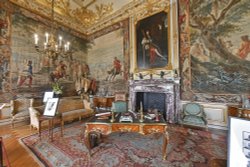 Inside Blenheim Palace Wallpaper