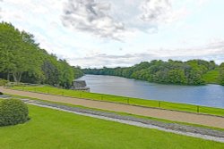 Blenheim Palace Grounds Wallpaper