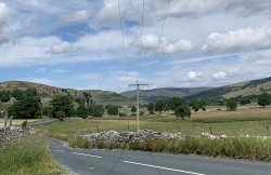 Road to kilnsey from Skipton Wallpaper