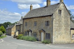 Guiting Power Village Wallpaper