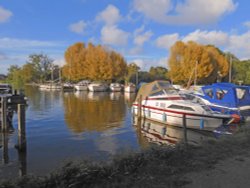 Oulton Broad Wallpaper