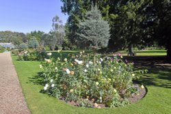 Lullingstone Castle Garden Wallpaper