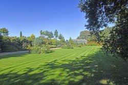 Lullingstone Castle Garden Wallpaper