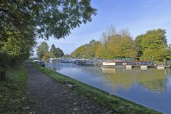 Caen Hill Locks, Devizes Wallpaper