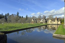 Hever Castle Wallpaper