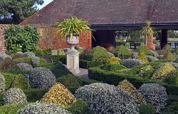 RHS Garden at Wisley Wallpaper