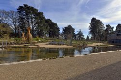 The gardens at RHS Wisley Wallpaper