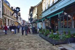 The Ivy Restaurant is a Fairly Recent Addition to Winchester's High Street. Wallpaper