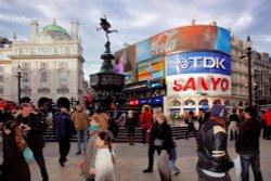 Piccadilly Circus Wallpaper