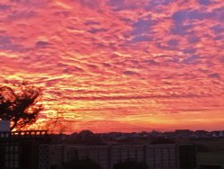 Red Sun Rise Clacton-on-sea Wallpaper