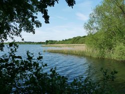 Wintersett Reservoir Wallpaper