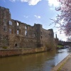 The ruins of Newark Castle on the banks of the River Trent. Newark on Trent, Nottinghamshire.