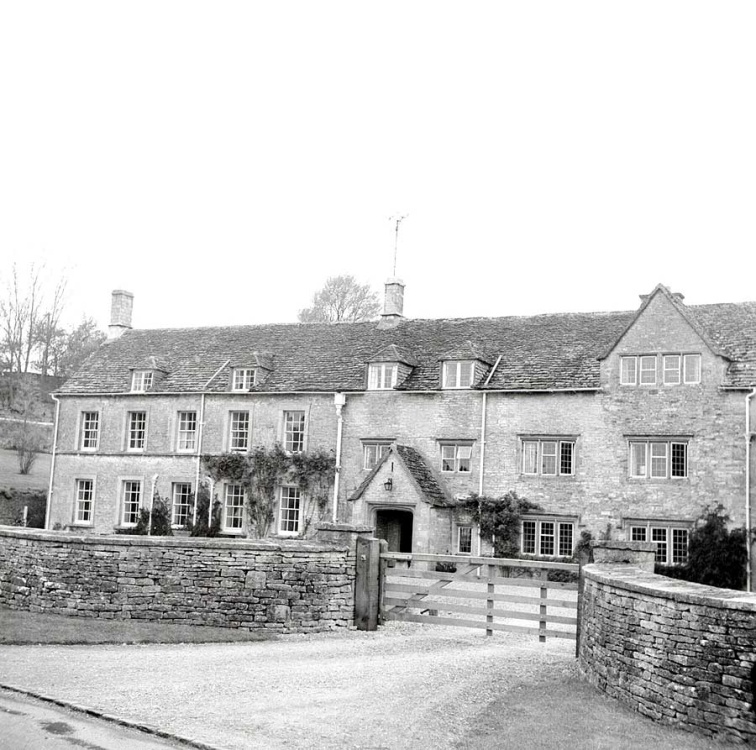Baunton Mill House