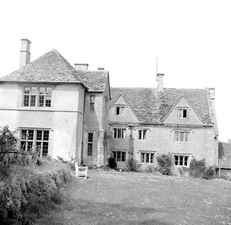 Daglingworth Manor School