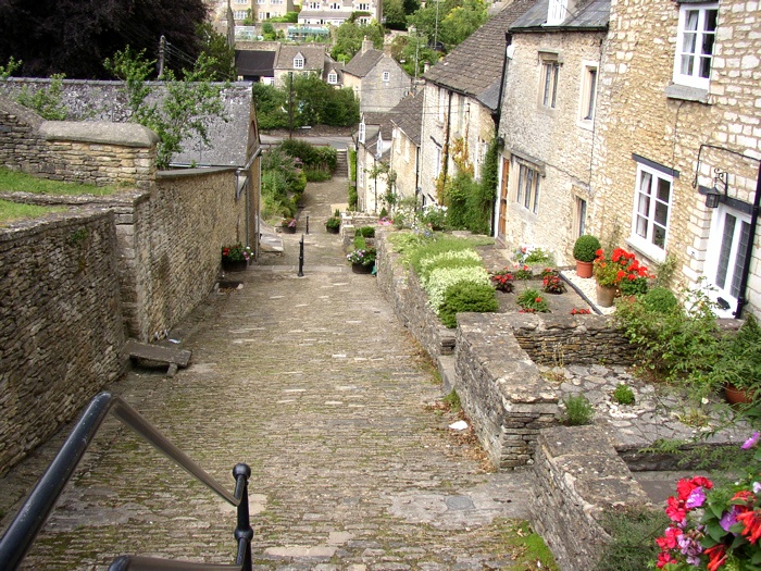 Chipping Steps, Tetbury, Gloucestershire. 2004