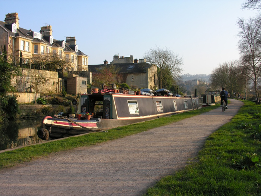 Kennet & Avon Canal, Bath, Somerset. March 2005