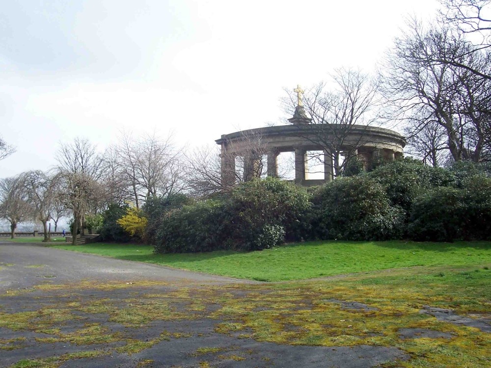Greenhead Park Monument