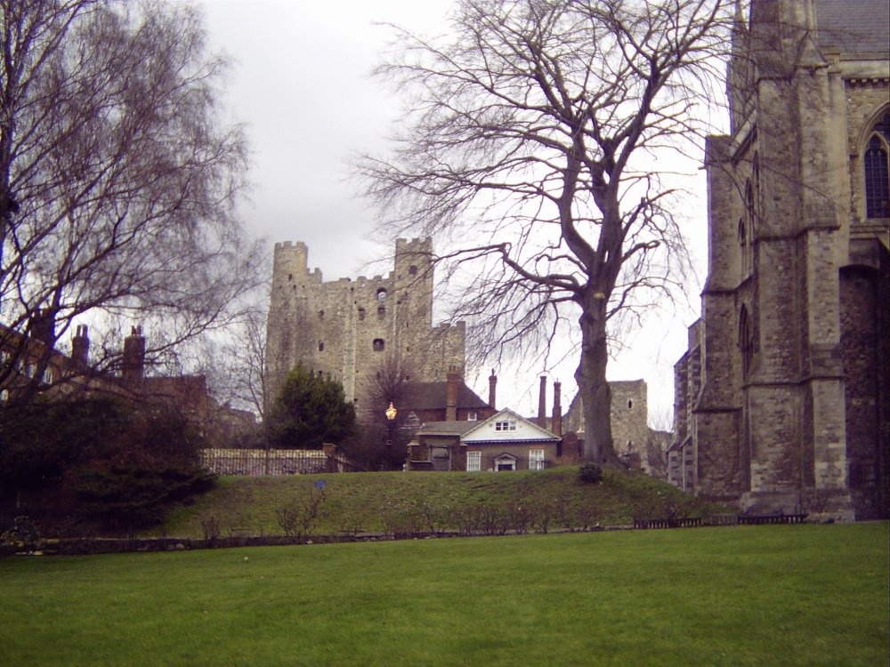Rochester Castle from the Cathedral Cloister garden