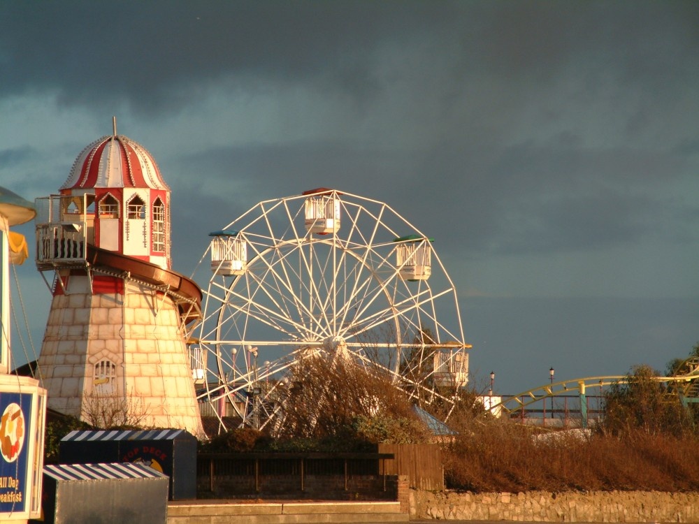 Adventure Island on the seafront at Southend, Essex. Boxing Day '05