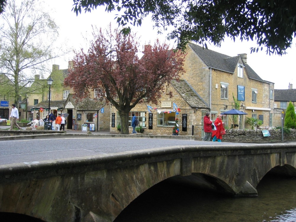 Bourton-on-the-Water, Gloucestershire. Cotswolds