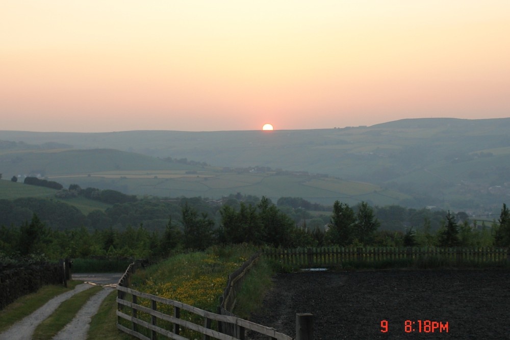 Sunset Over 'POLE MOOR' Huddersfield. Picture taken from Slacks Farm, Slaithwaite, Huddersfield