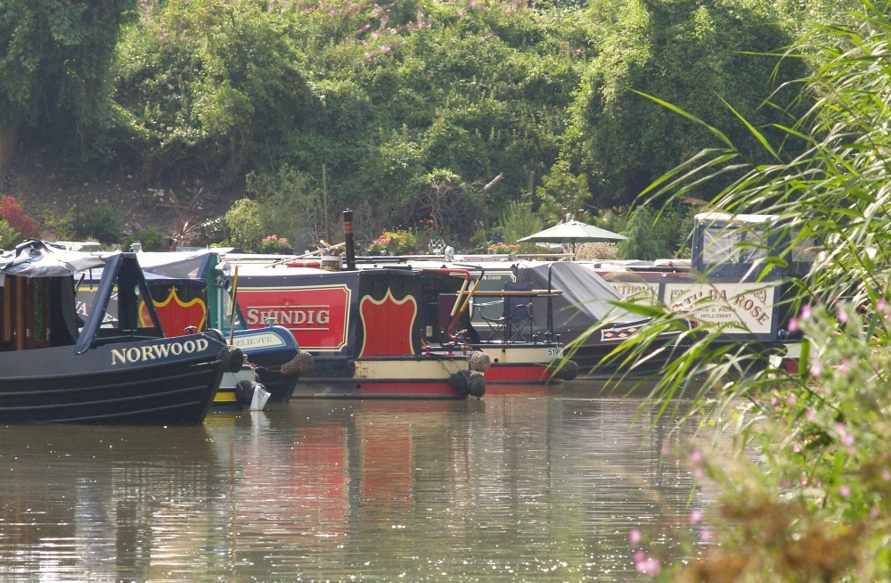 Oxford Canal at Enslow Wharf, near Kidlington and Kirtlington, Oxon.