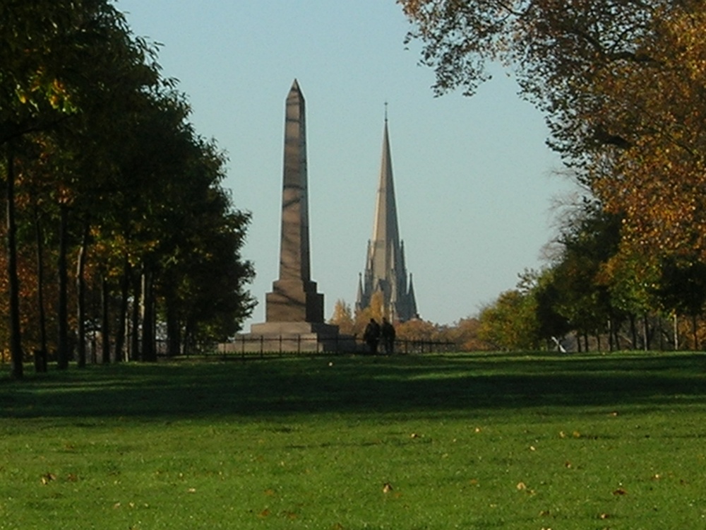 Obelisk from near Lancaster Gate 3 X Zoom