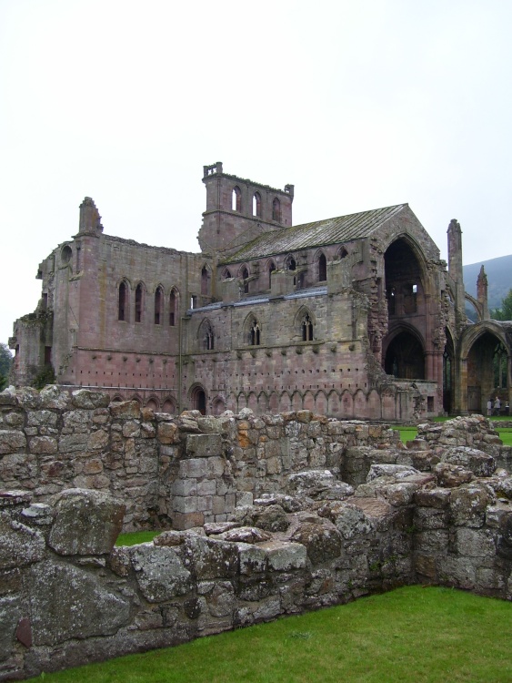 Melrose Abbey, Melrose, Borders, Scotland.