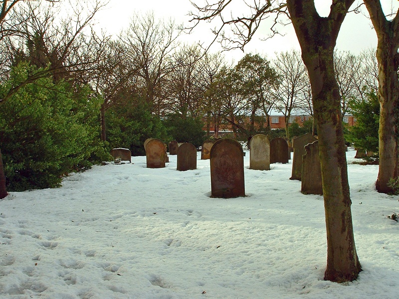Graveyard in the snow, Great Yarmouth, Norfolk
