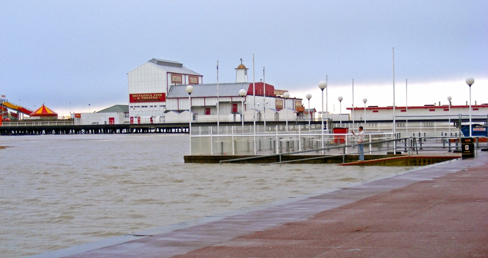 The beach during very high tides on 9th November 2007