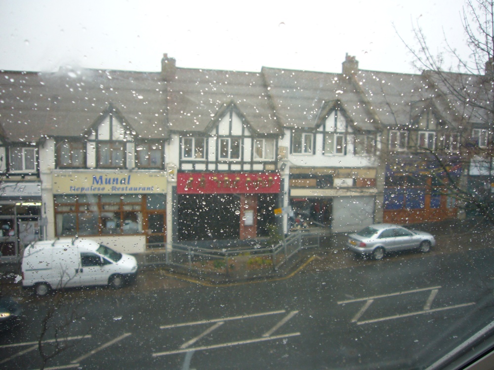 Snowing this Easter, 2008, Worcester Park, Surrey