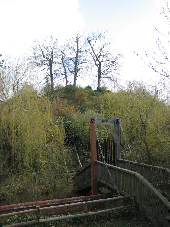 Small bridge, Wallingford Castle Gardens