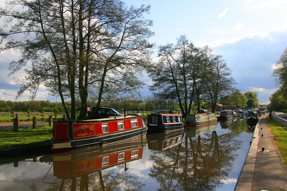 Canal Boats near Fradley Junction