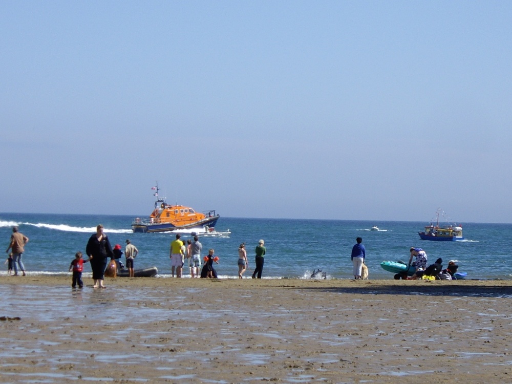 Lifeboat off North Sands