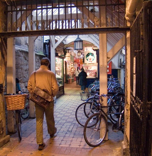 Entrance to Oxford Market
