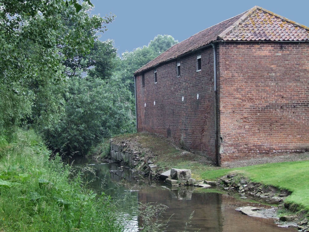 Old brick building, Common lane, South Cave