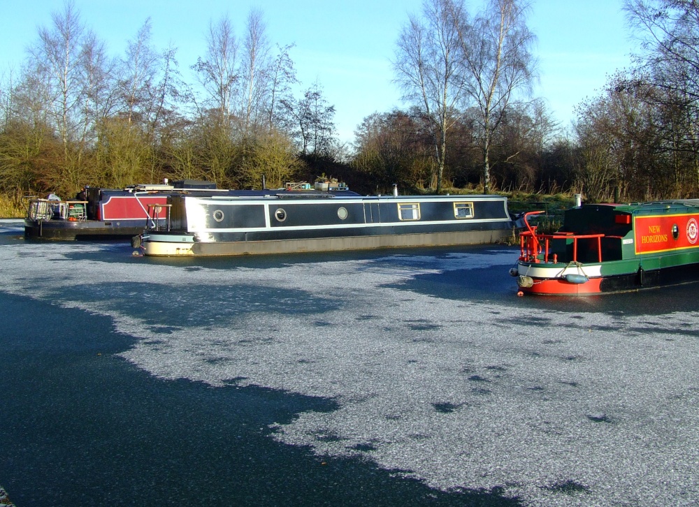 Pocklington Canal narrowboats