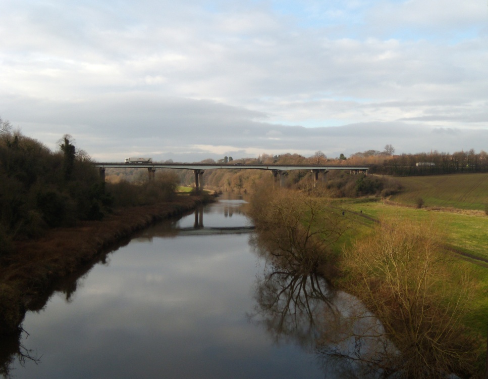 The A1 Crosses the River Don below the lock