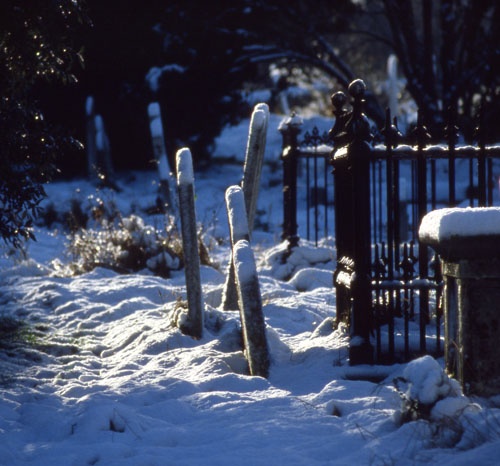 Snow in St Margaret's Churchyard, Rainham, Kent