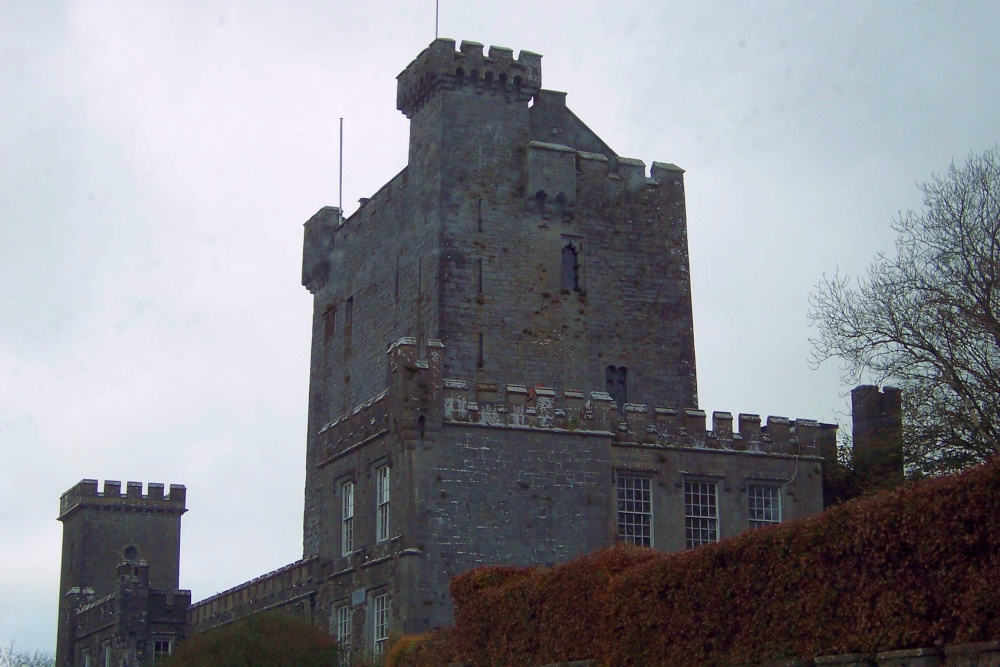 Knappogue Castle Tower, 1457