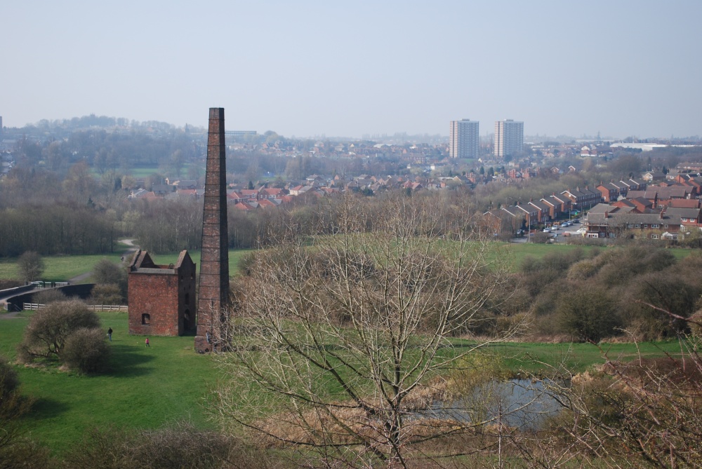 Cobbs Engine house from Warrens Hall Park