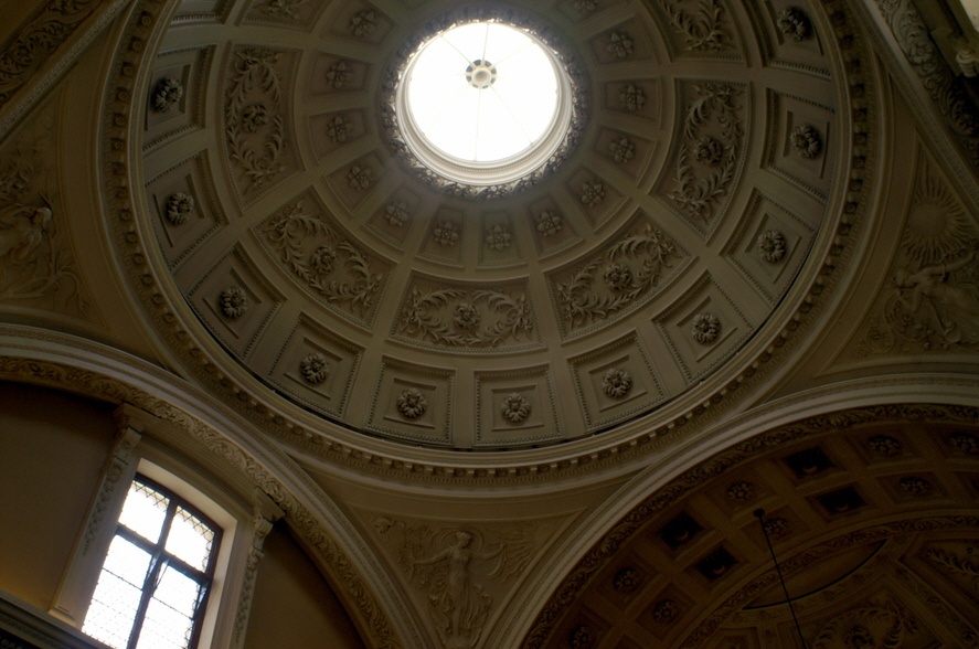 The domed roof in the entrance to the Roman Baths.