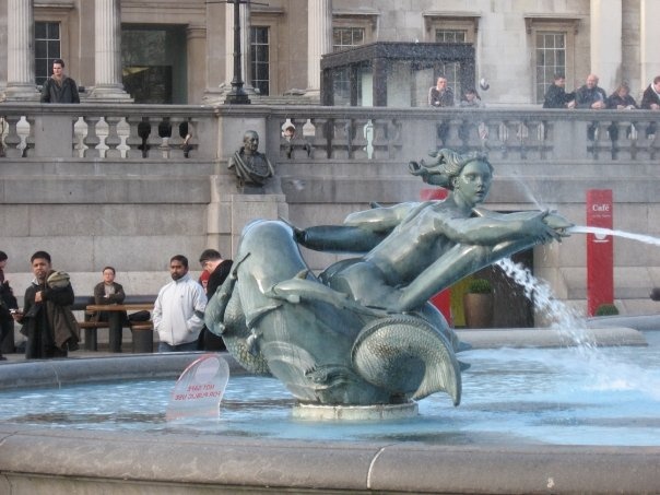 Trafalgar fountain