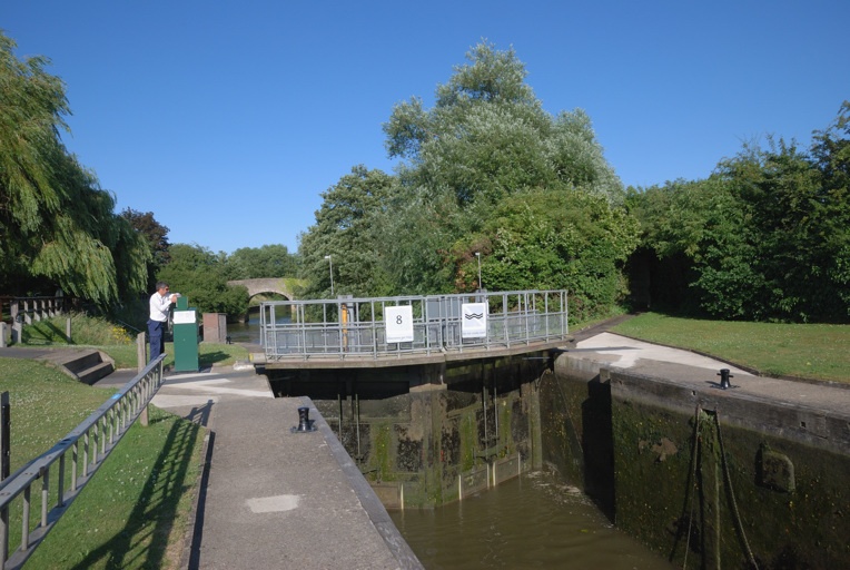 Culham Canal Locks - July 2009