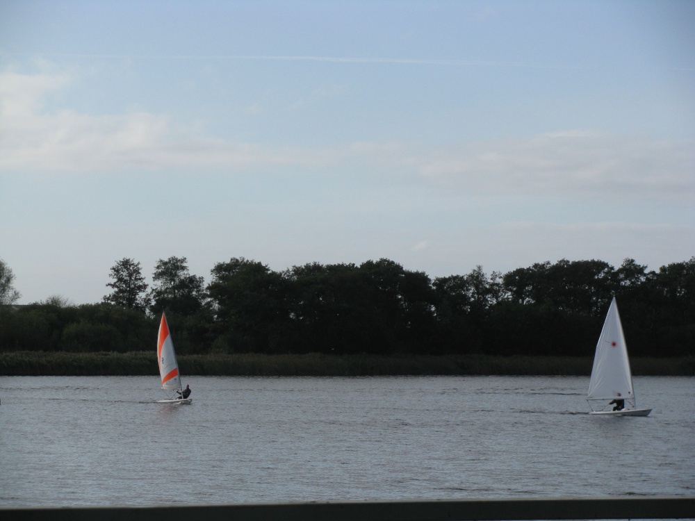 Sailing on Filby Broad
