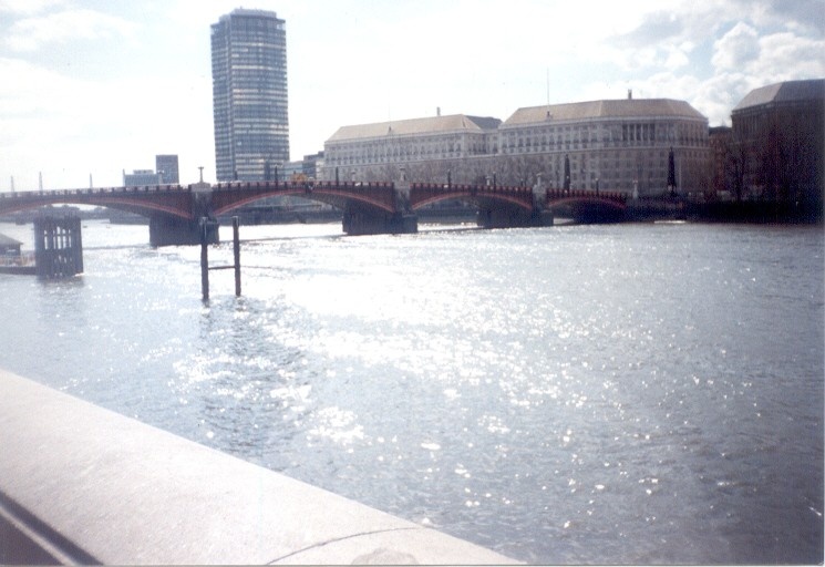 Lambeth Bridge, London 1996
