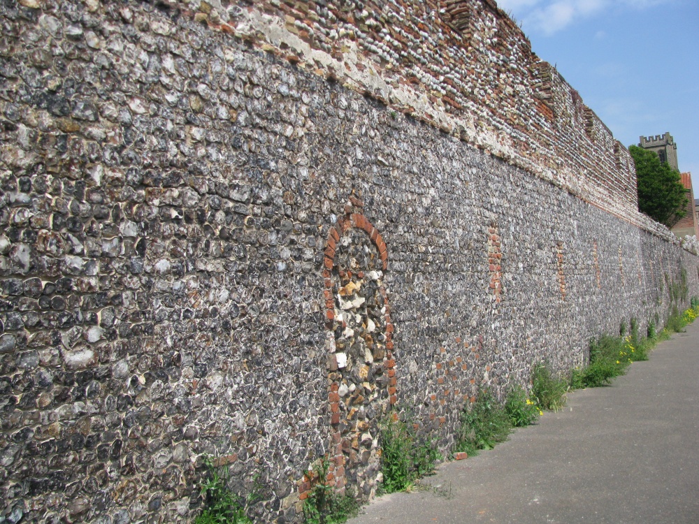 Wall on Blackfriars Road