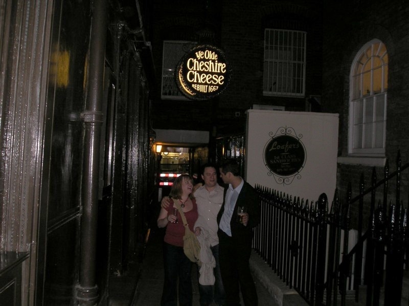 Ye Olde Cheshire Cheese Pub, London