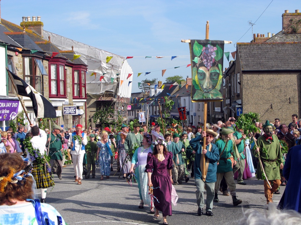 Flora Day celebrations, Helston -The Hal-An-Tow