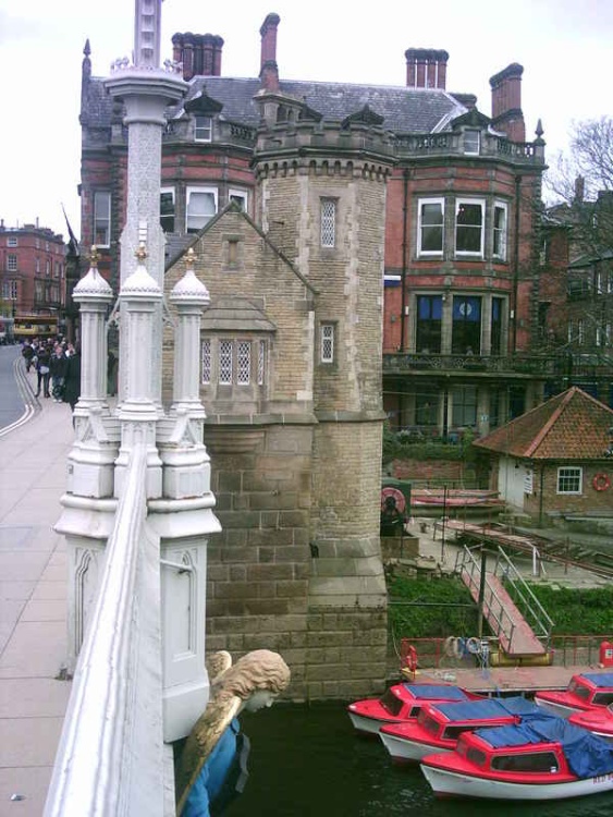 Bridge over the River Ouse - Cutest tearoom ever - Part 2